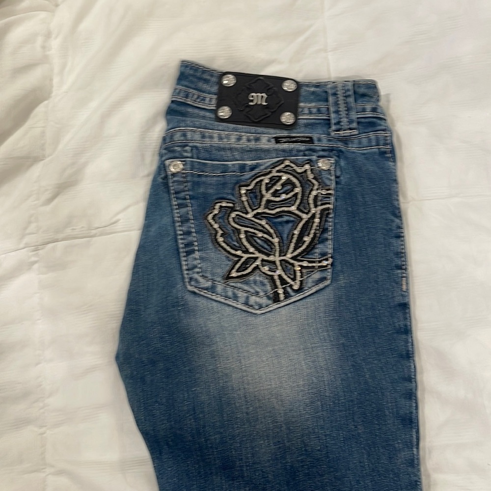 Miss Me Embellished ROSE Boot Cut Sz 30